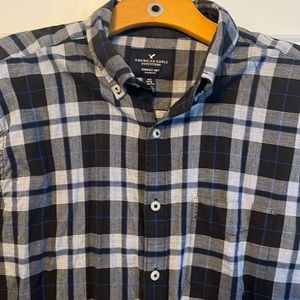 American eagle plaid shirt men’s Med Tall